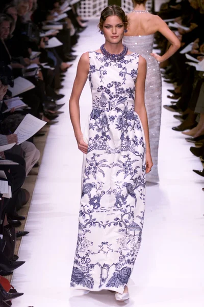 Look 44